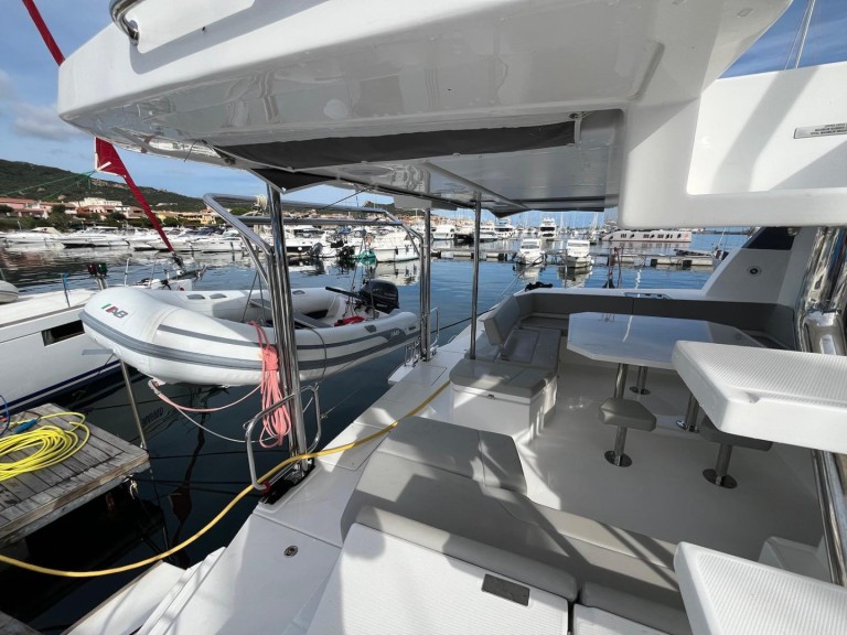 Robertson and Caine Leopard 50 in Cannigione on SamBoat