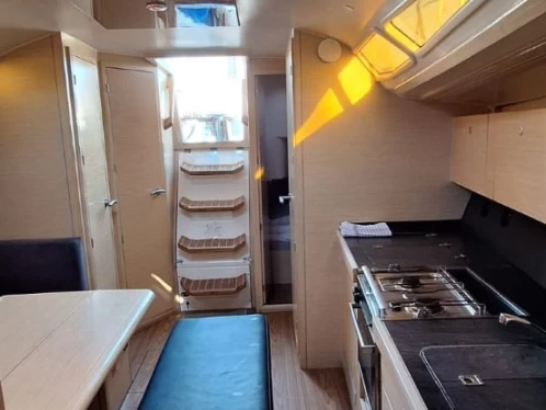 Sailboat for rent Trogir at the best price