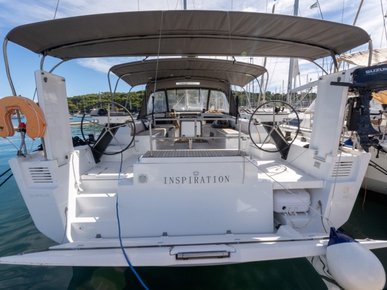 Sailboat for rent Saint-Mandrier-sur-Mer at the best price