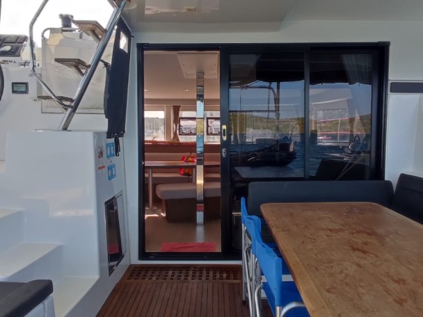 Catamaran rental with or without captain Lagoon Salivoli