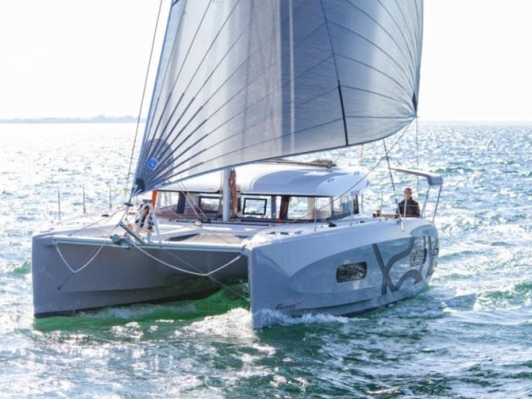 Catamaran rental in Toulon - Excess Excess 11