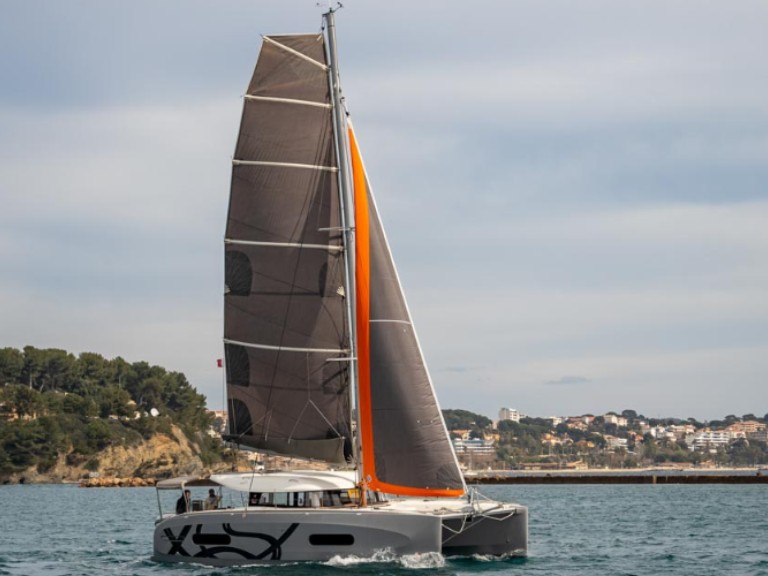 Yacht charter Toulon cheap Excess 11