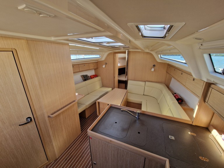 Sailboat for rent Murter-Kornati at the best price