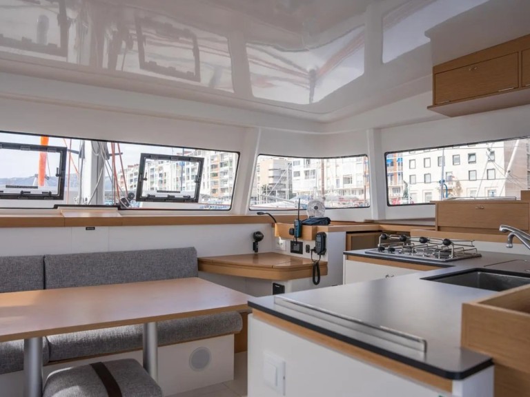 Catamaran rental in Toulon - Excess Excess 11