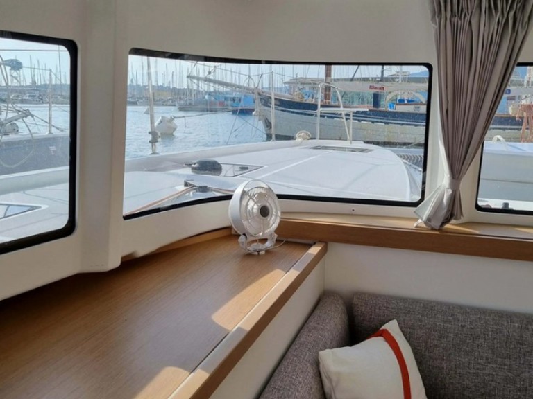 Catamaran rental in Toulon - Excess Excess 11