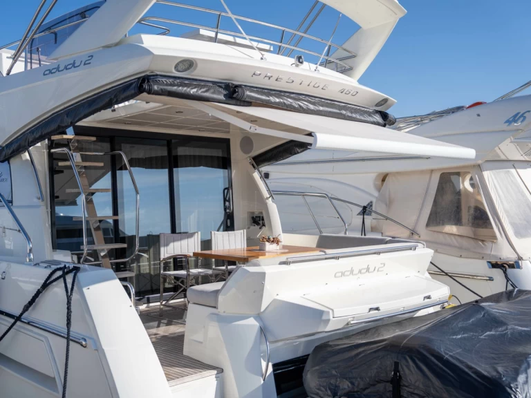 Bareboat Rental Luxury Yacht Jeanneau with a boat licence