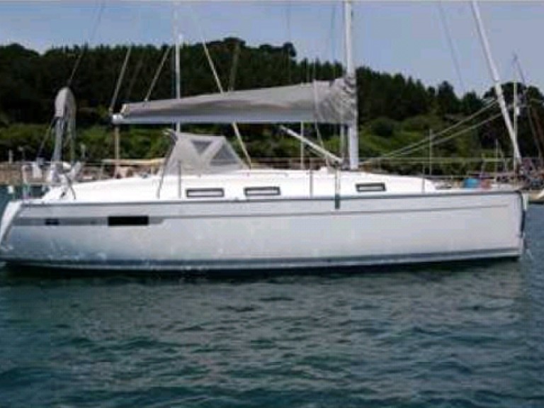 Boat rental Bavaria Bavaria 32 Cruiser in Préveza on Samboat