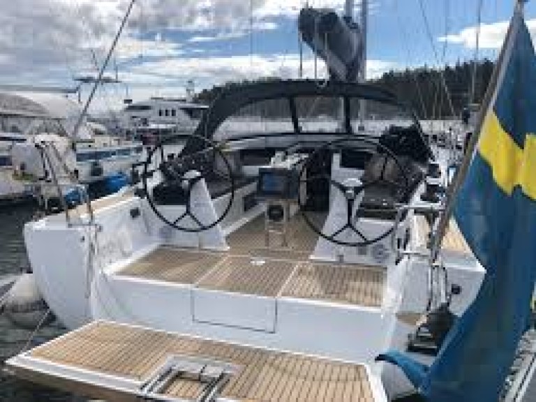 Sailboat rental with or without captain Hanse Göteborgs stad