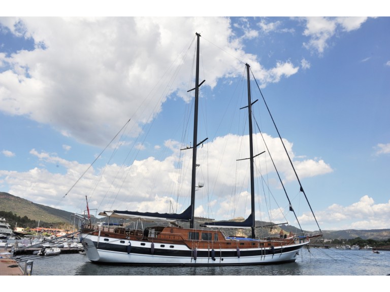 Sailboat rental with or without captain  Olbia