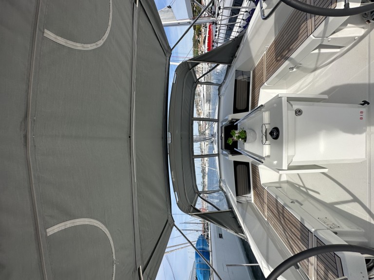 Yacht charter Cugnana Verde cheap Oceanis 46.1