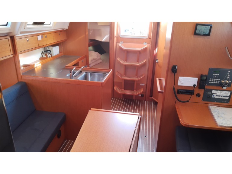 Rent a Bavaria Cruiser 37 Göteborgs stad