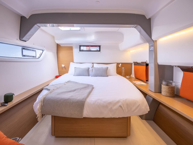 Rent a Excess Excess 14 Toulon