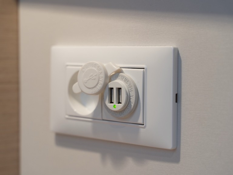 Lagoon Lagoon 42 charter bareboat or captained in  Cugnana Verde