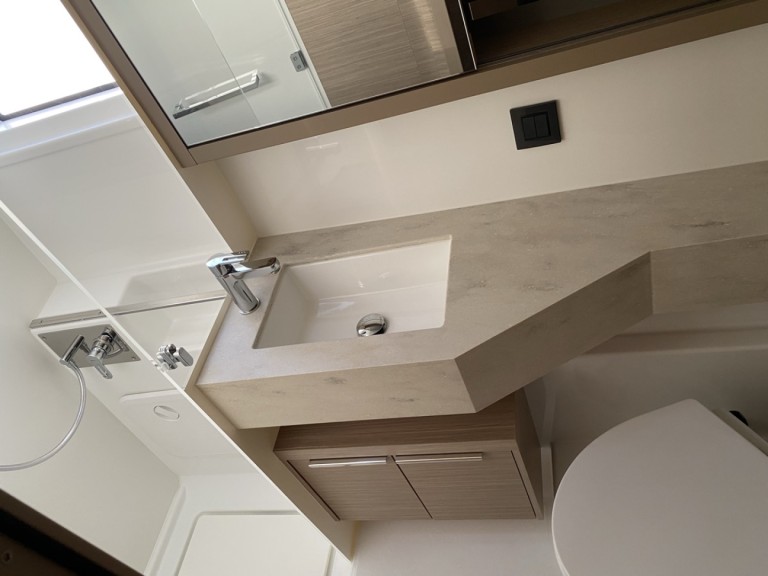 Rent a Lagoon Lagoon 46 Cugnana Verde