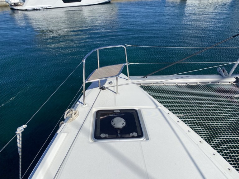 Catamaran rental in Cugnana Verde - Lagoon Lagoon 46