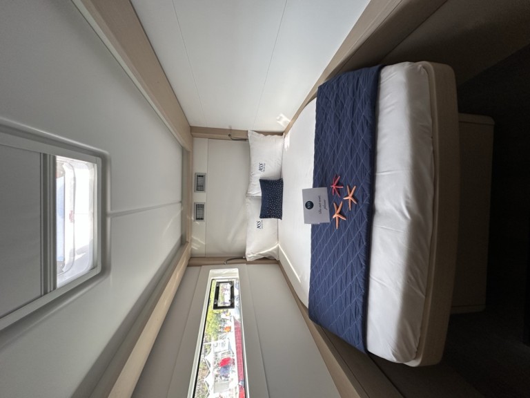 Bareboat Rental Catamaran Lagoon with a boat licence