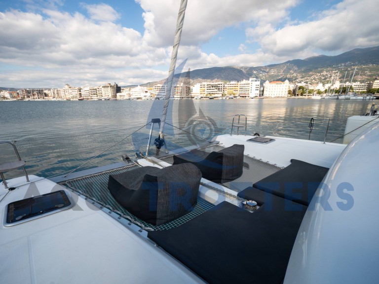 Catamaran rental in Volos - Lagoon Lagoon 42