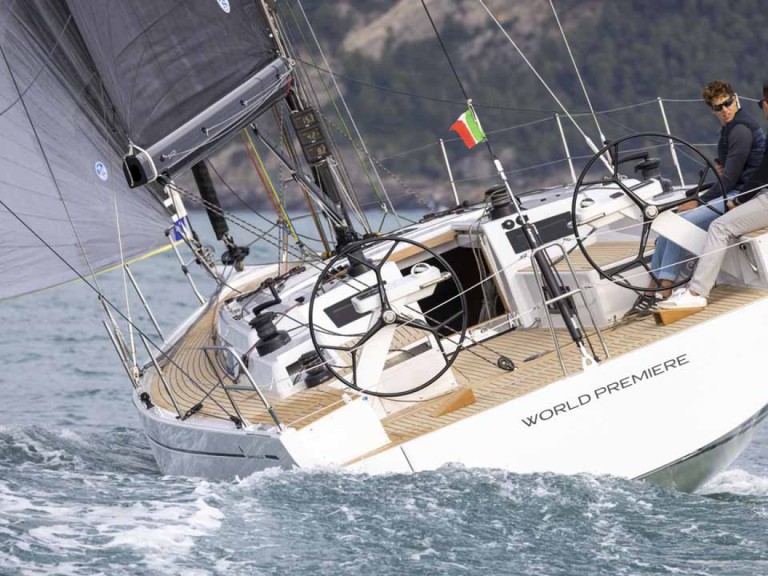 Grand Soleil Grand Soleil 44 Performance charter bareboat or captained in  Pula