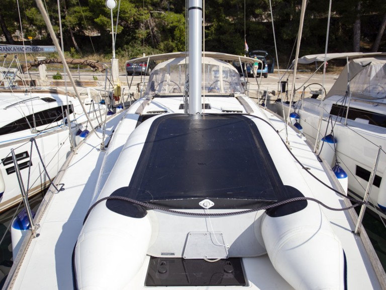 Yacht charter Pula cheap Dufour 412 Grand Large