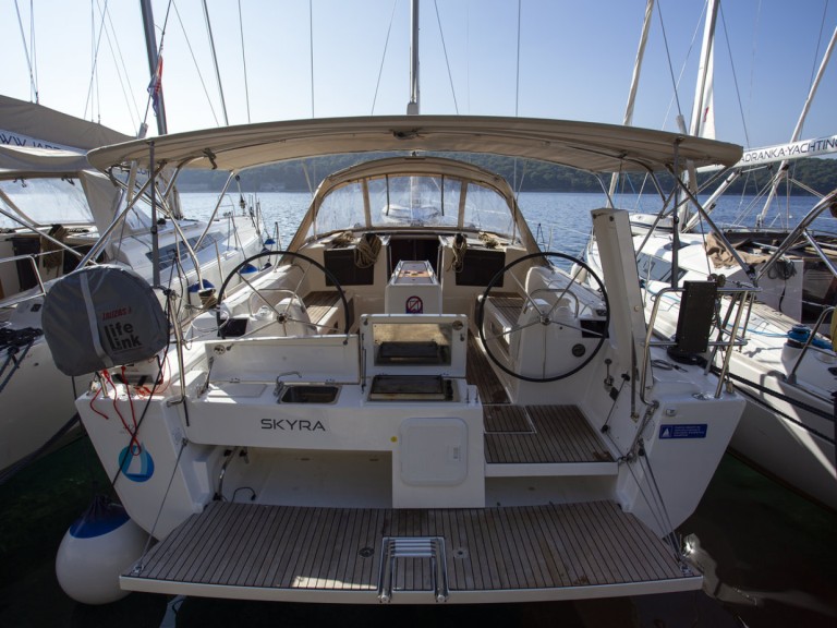 Yacht charter Pula cheap Dufour 412 Grand Large