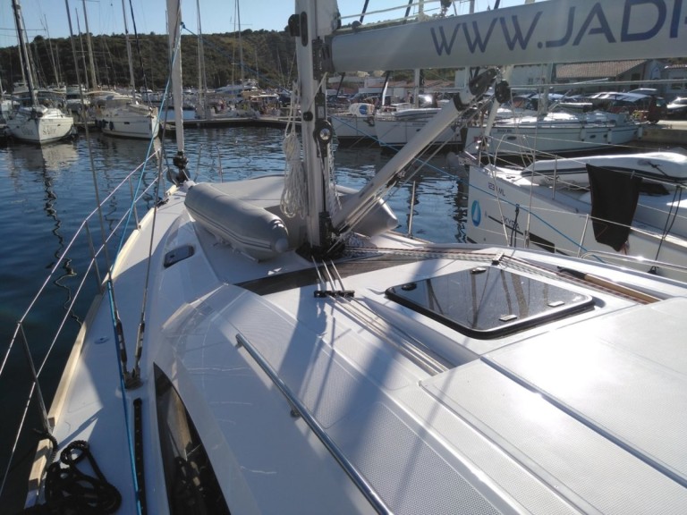 Bareboat Rental Sailboat Elan with a boat licence