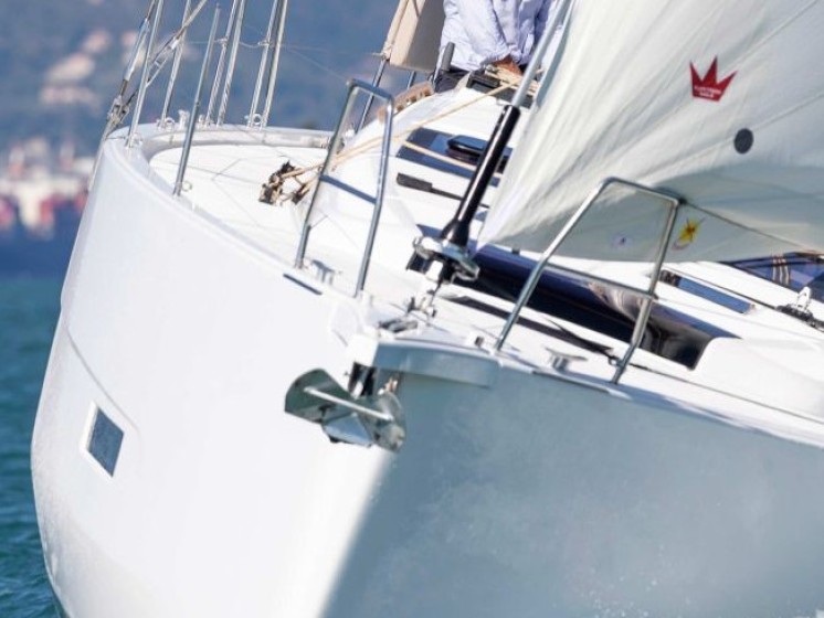 Sailboat for rent Olbia at the best price