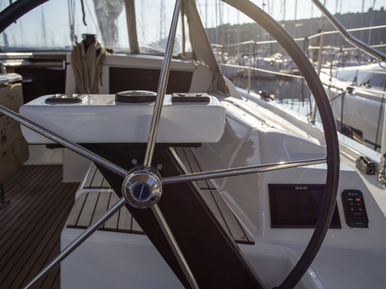 Rent a Dufour Dufour 430 Grand Large Pula