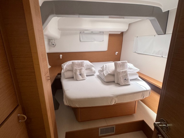 Yacht charter Seget Donji cheap Excess 14