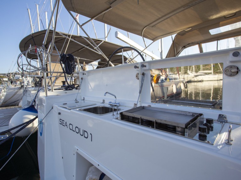 Sailboat rental in Pula - Dufour Dufour 430 Grand Large