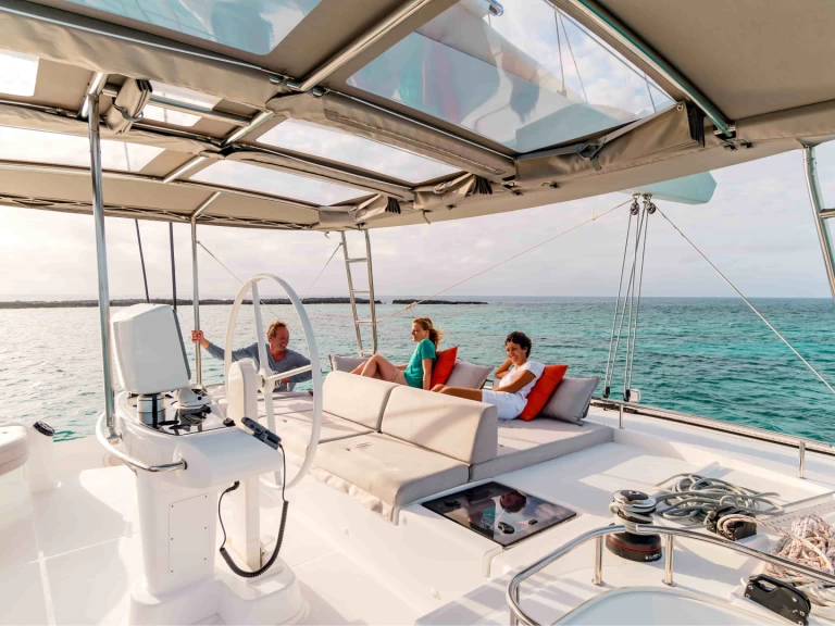 Catamaran rental in Rethymno - Lagoon Lagoon 52 F