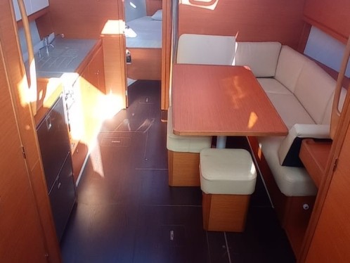 Boat rental Dufour Dufour 390 Grand Large in Palermo on Samboat