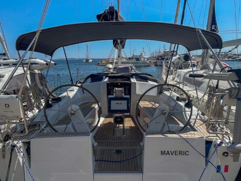 9 HANSE 348 charter bareboat or captained in  Hyères