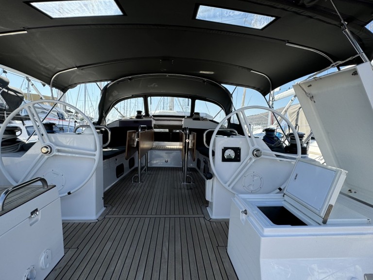 Rent a Elan Impression 50.1 Seget Donji