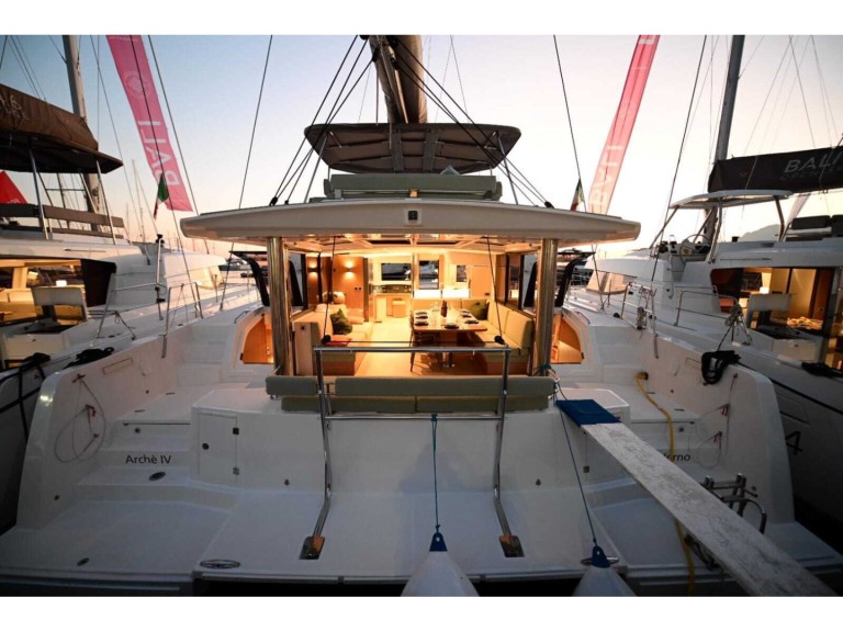 Bareboat Rental Catamaran Bali Catamarans with a boat licence