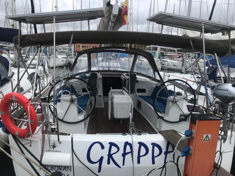 Rent a Jeanneau Sun Odyssey 519 Palmeira