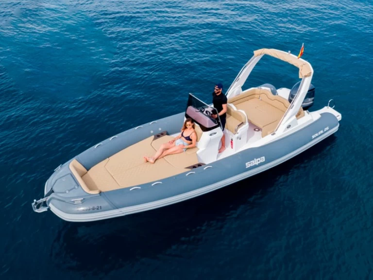 Boat rental Salpa Salpa Soleil 26 in Roses on Samboat