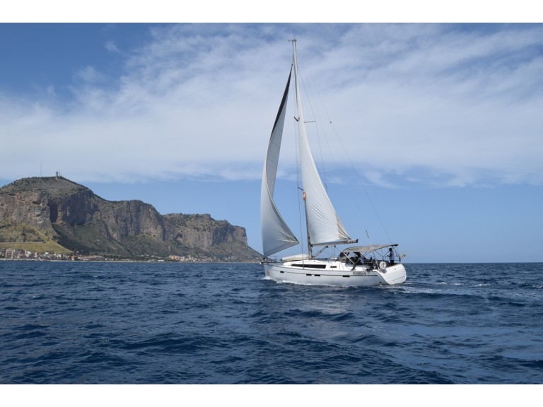 Yacht charter Palermo cheap Cruiser 46