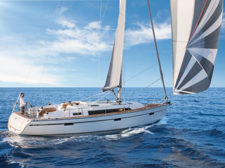 Rent a Bavaria Cruiser 41 Jezera