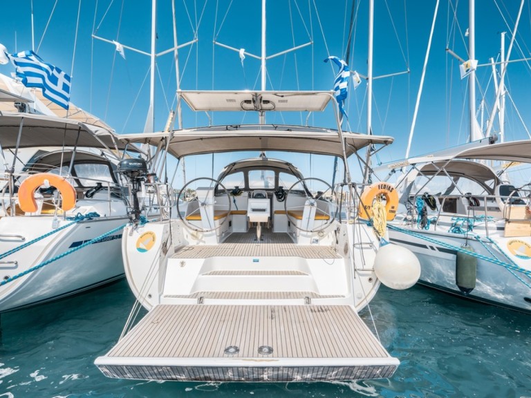 Bavaria Cruiser 46 in Rhodes (City) on SamBoat
