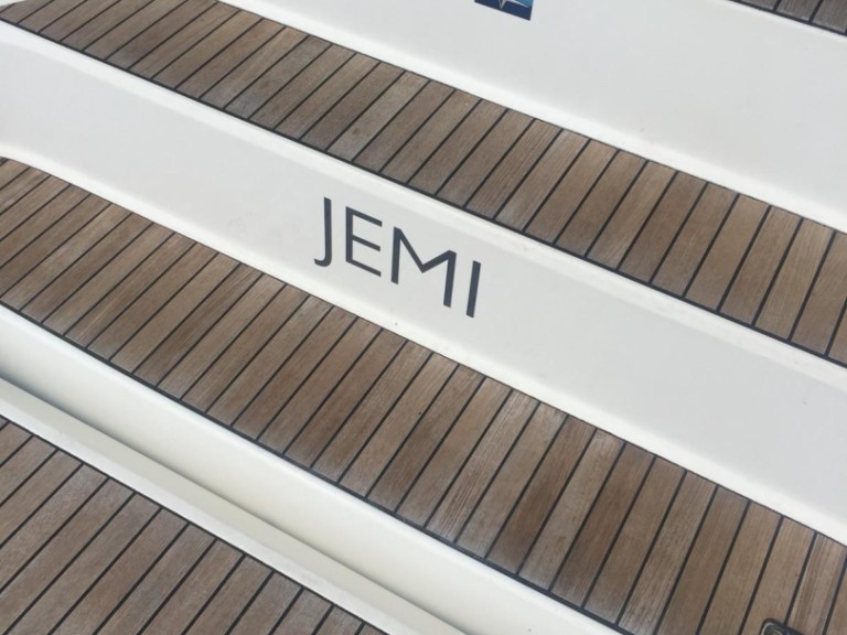 Bavaria Cruiser 50 in Rhodes (City) on SamBoat