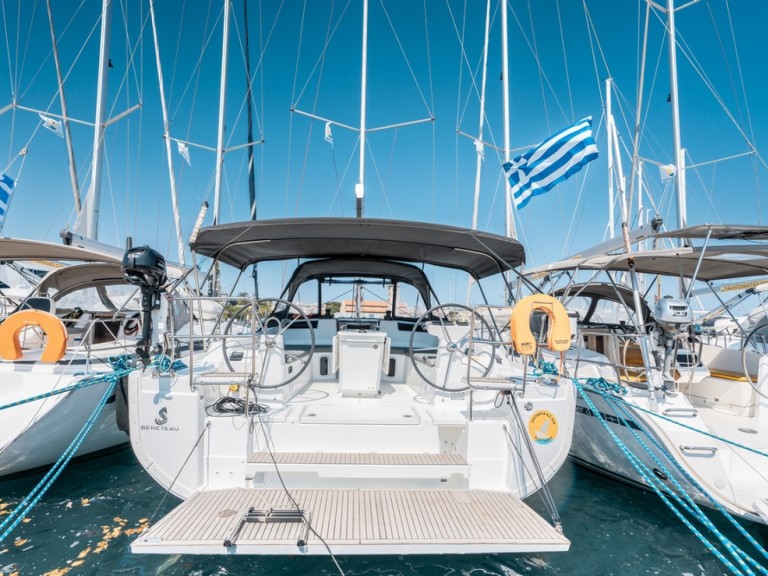 Rent a Bénéteau Oceanis 40.1 Rhodes (City)
