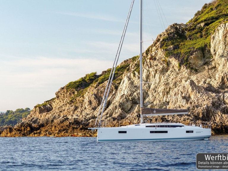 Rent a Jeanneau Sun Odyssey 410 Palma de Mallorca