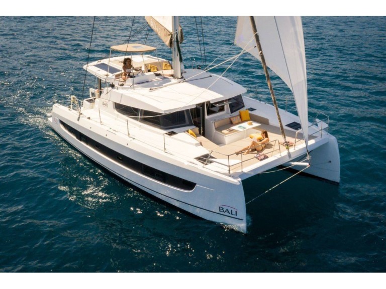 Catamaran rental with or without captain Bali Alimos