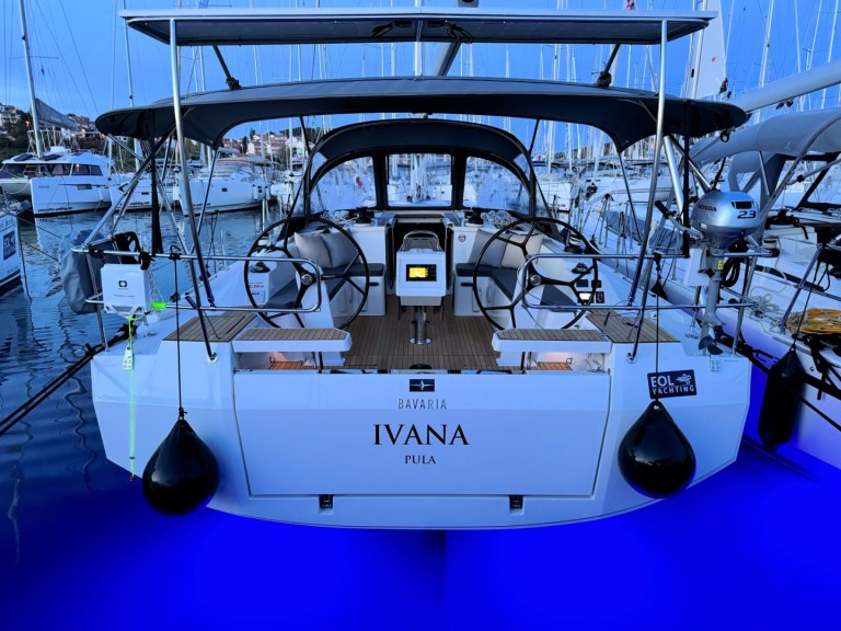 Bareboat Rental Sailboat Bavaria with a boat licence