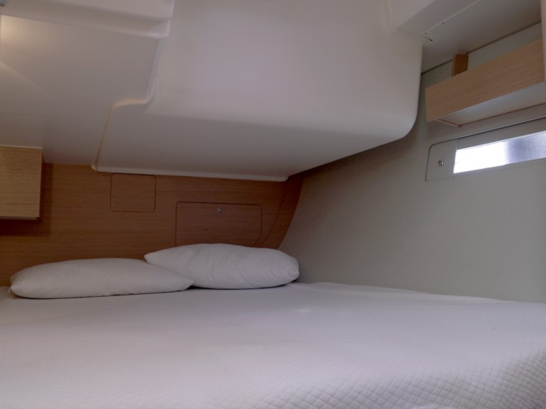 Yacht charter Lefkáda cheap Dufour 412 Grand Large