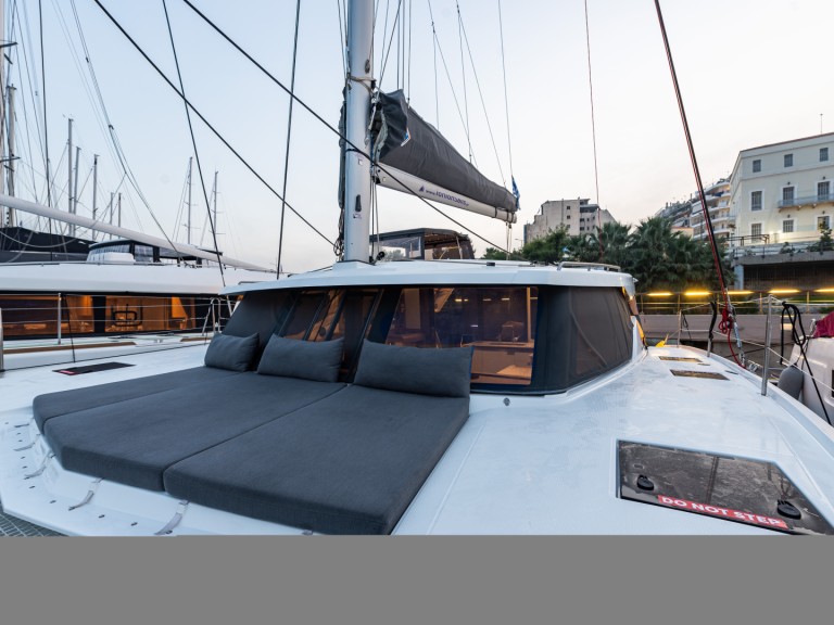 Fountaine Pajot Isla 40 in Lefkáda on SamBoat