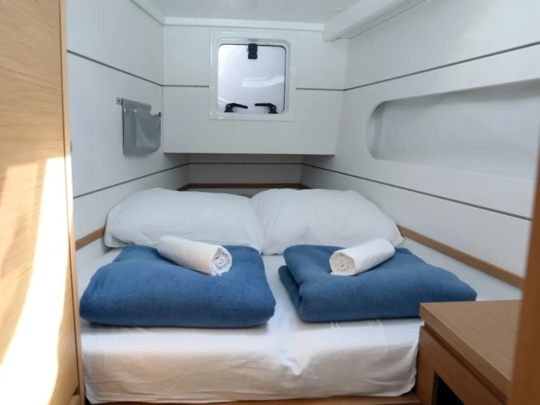 Excess Excess 12 in Seget Donji on SamBoat