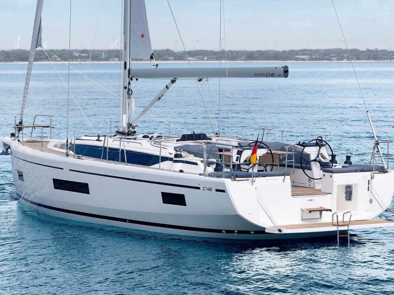 Rent a Bavaria Bavaria C46 Pula