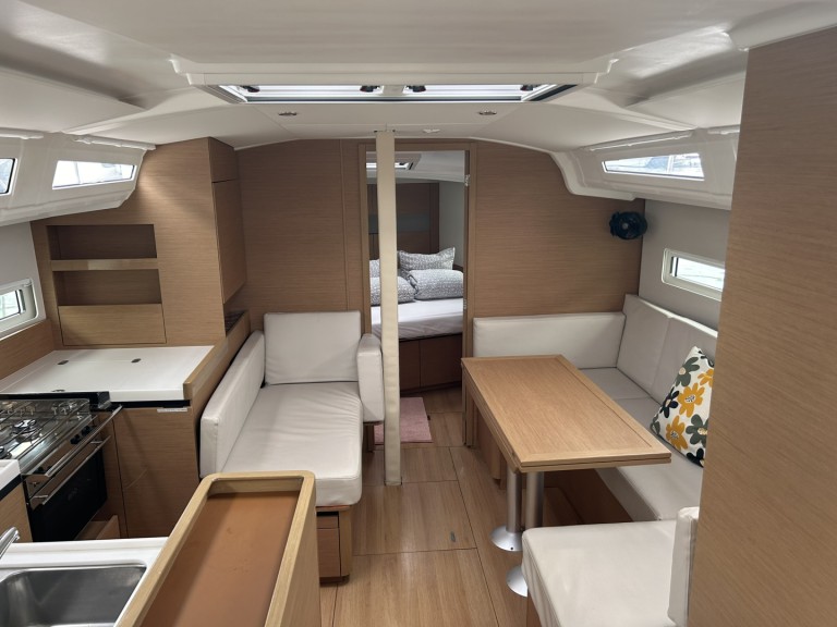 Sailboat rental with or without captain Jeanneau Las Galletas