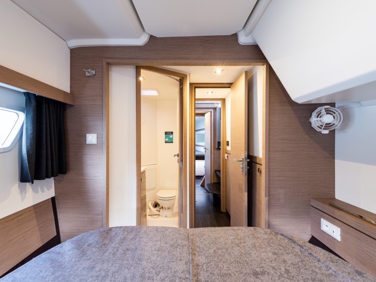 Fountaine Pajot Isla 40 in Lefkáda on SamBoat